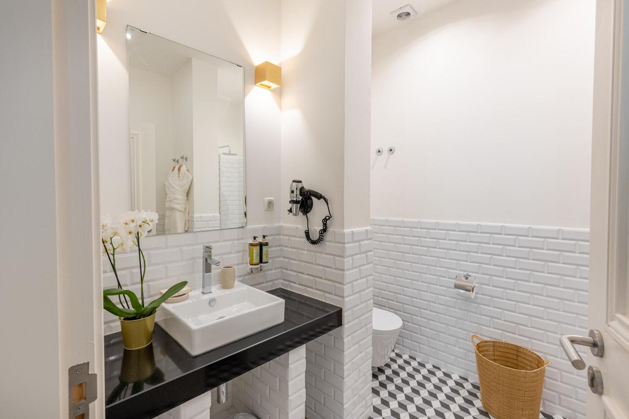 Le Consulat 4* Lisbona